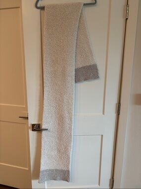 Barefoot Dreams Plush Cream Throw with Gray Label